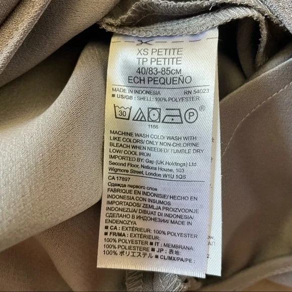 Banana Republic Gray Dressy Tank - Picture 10 of 10